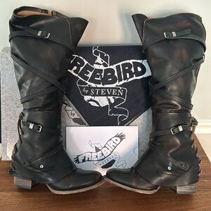 Freebird by Steven Cassius Boots